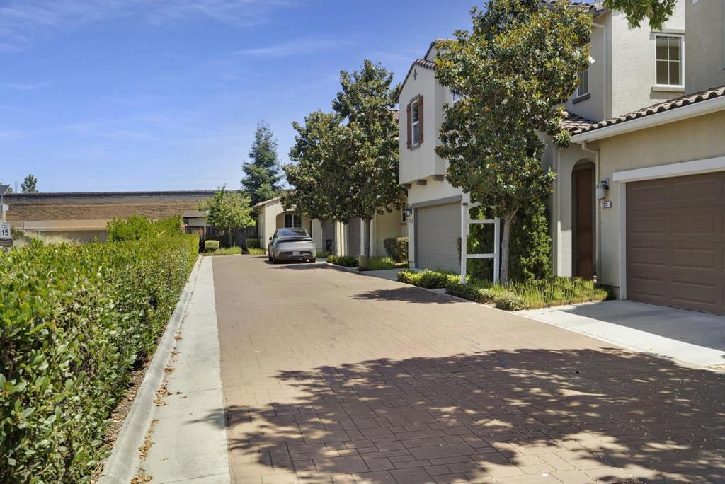 5372 Chesbro Avenue Property Photo 41