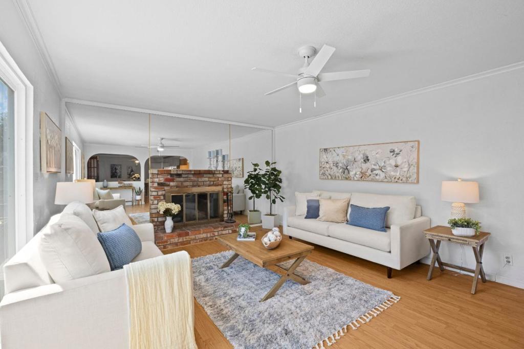 12500 New Avenue Property Photo 15