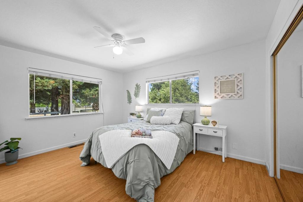 12500 New Avenue Property Photo 22