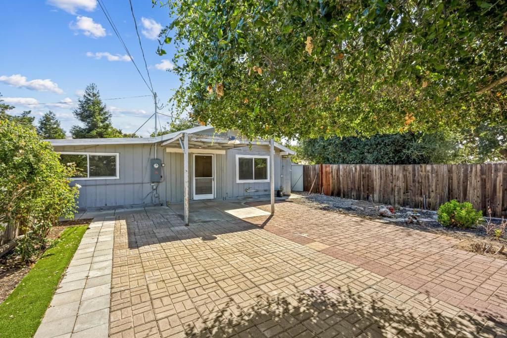 12500 New Avenue Property Photo 25