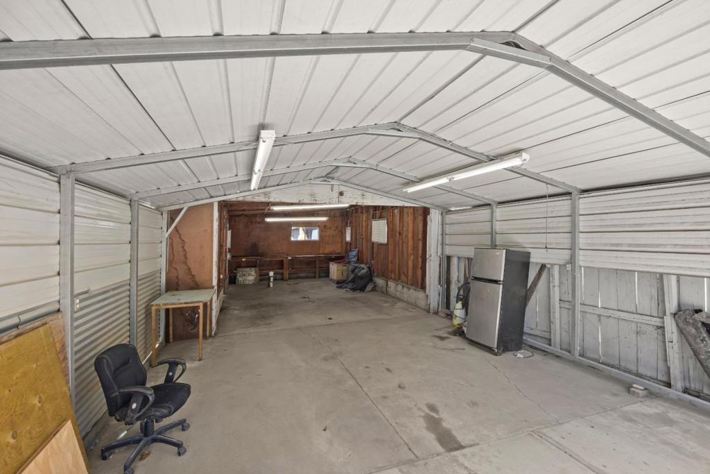 12500 New Avenue Property Photo 42