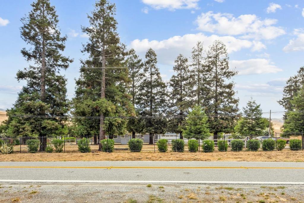 12500 New Avenue Property Photo 65