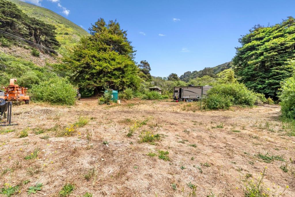 39350 Coast Road Property Photo 14