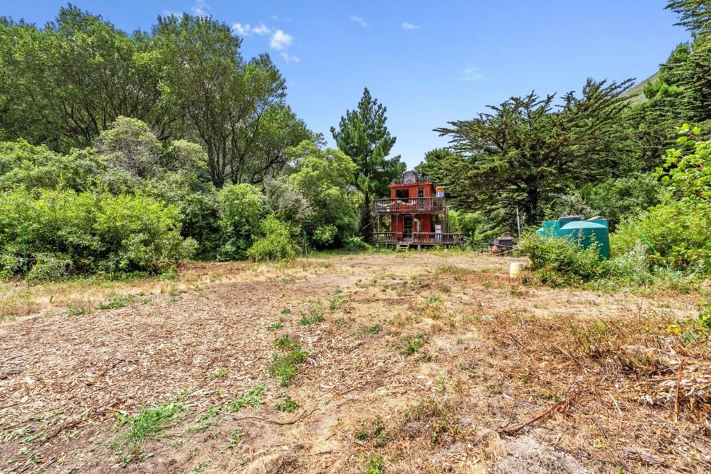 39350 Coast Road Property Photo 19