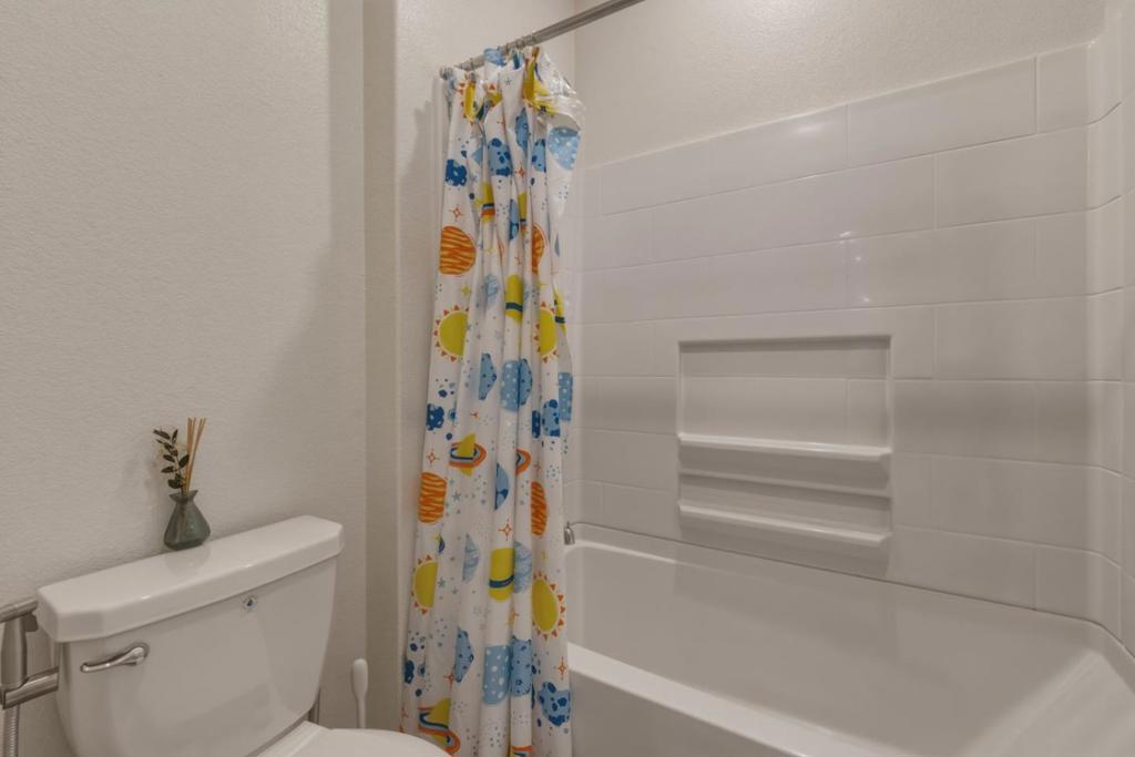 3086 Leeds Lane Property Photo 32