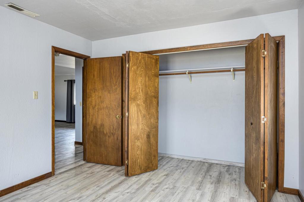 3205 Fifield Road Property Photo 18