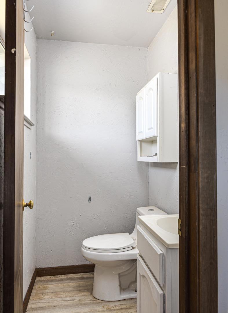 3205 Fifield Road Property Photo 19