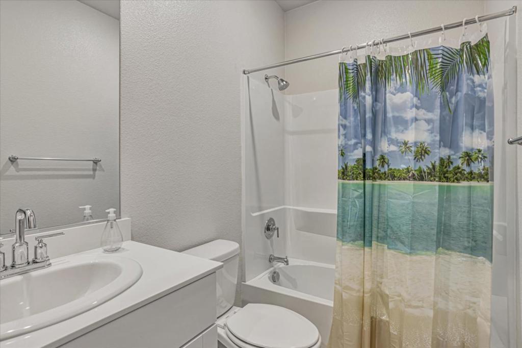 2051 Rosewood Drive Property Photo 34