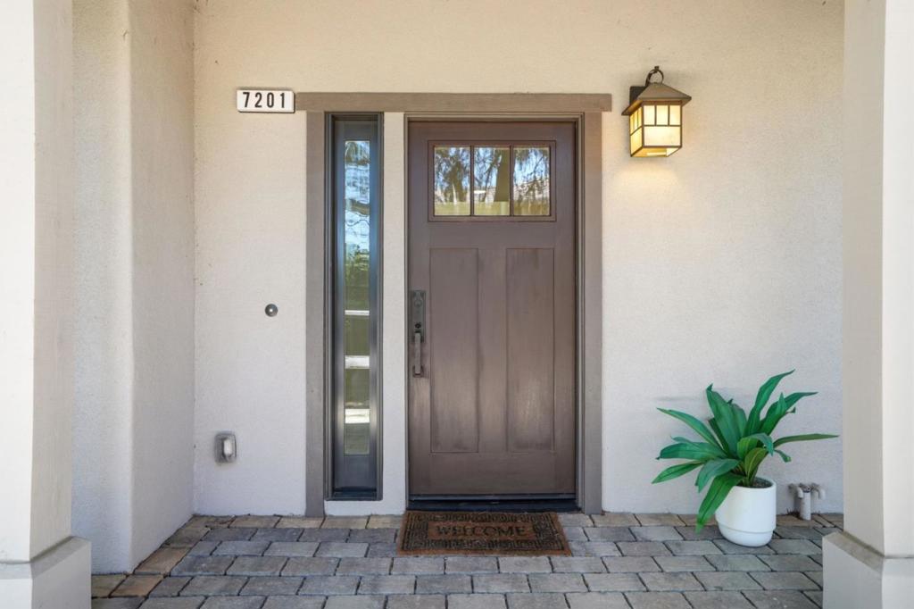 7201 Mockingbird Place Property Photo 3