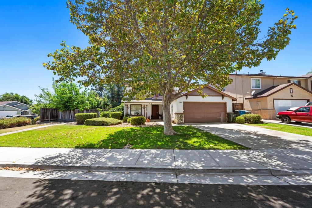 2780 Valley View Road Property Photo 1