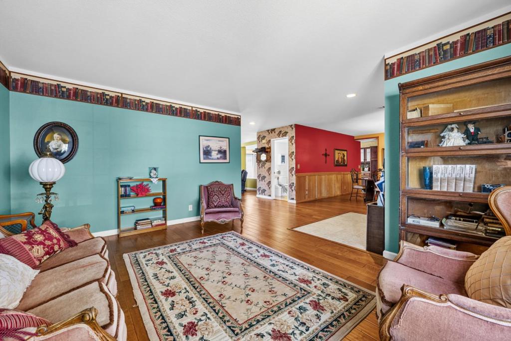 2780 Valley View Road Property Photo 16