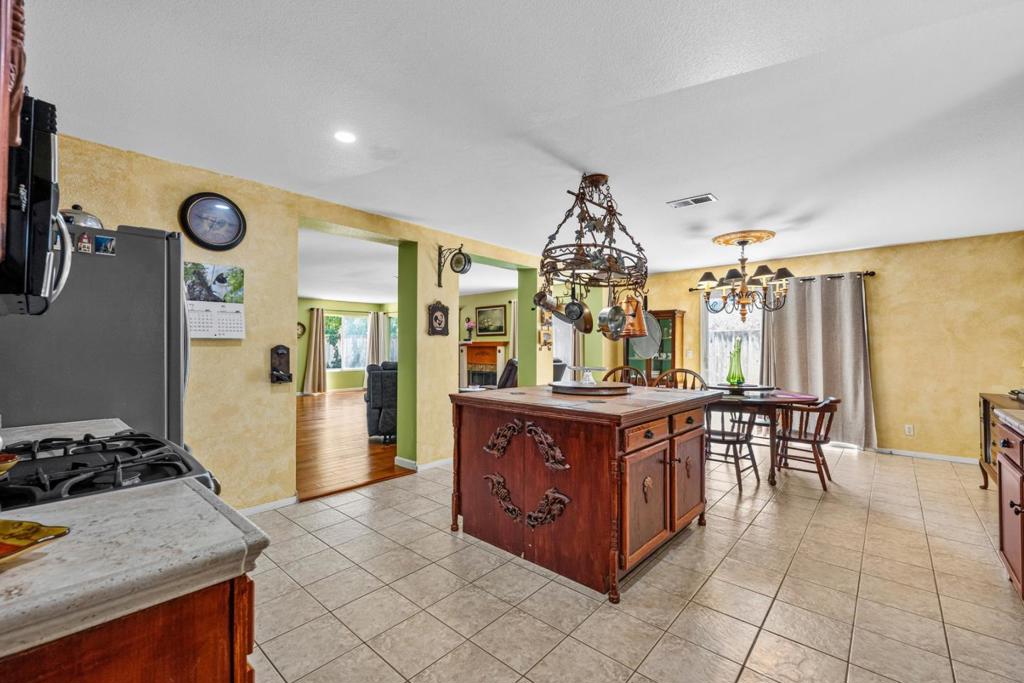 2780 Valley View Road Property Photo 37
