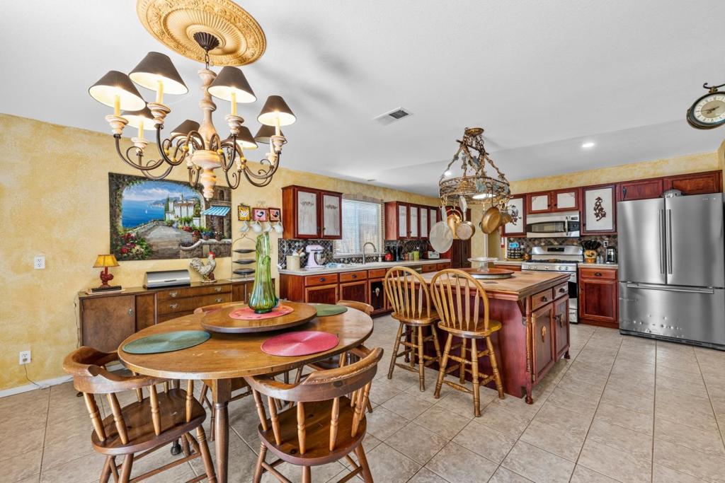 2780 Valley View Road Property Photo 41