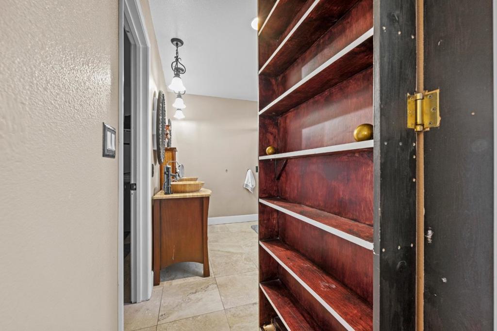 2780 Valley View Road Property Photo 66
