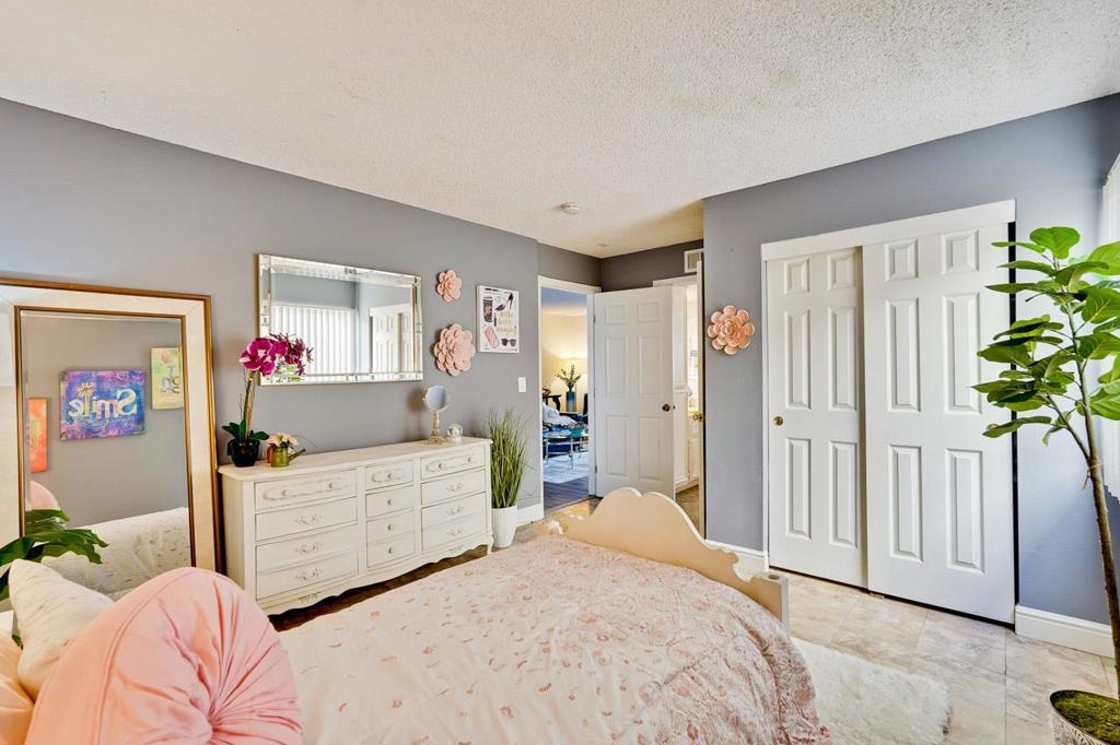 259 N Capitol Avenue 163 Property Photo 17