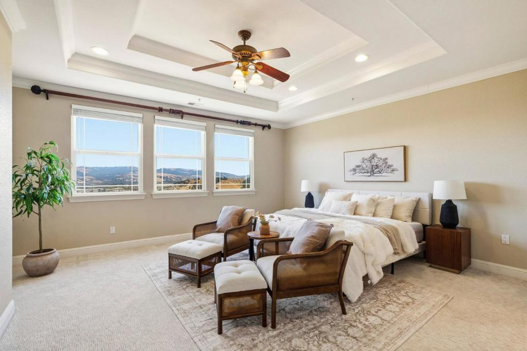 18600 Castle Ridge Drive Property Photo 43