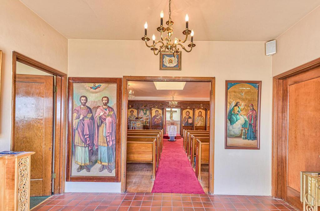 326 Park Street Property Photo 4