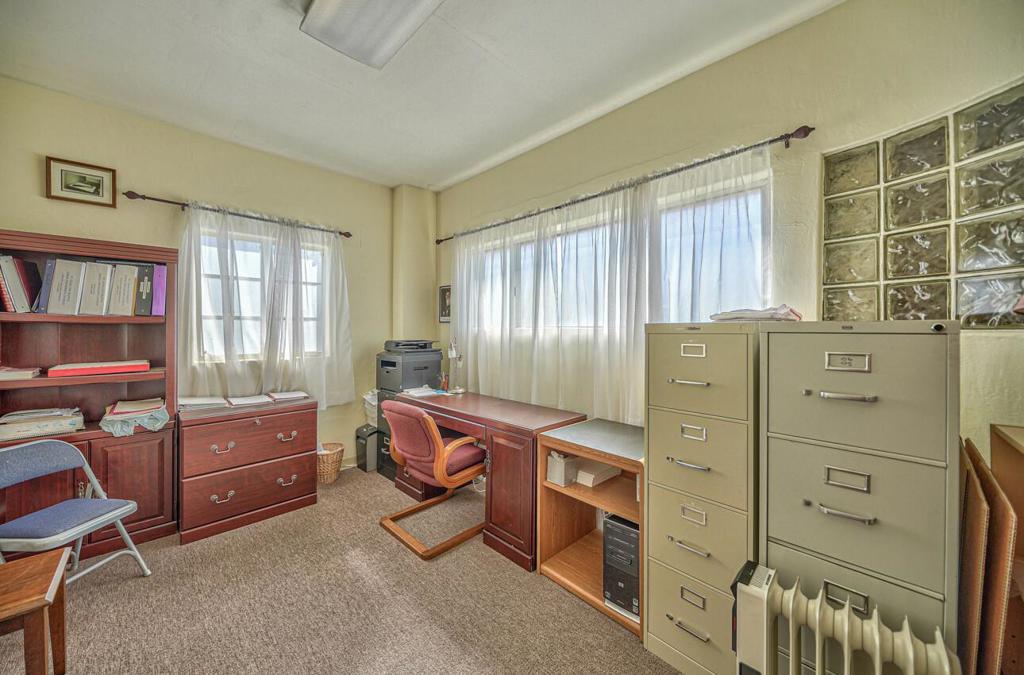 326 Park Street Property Photo 10