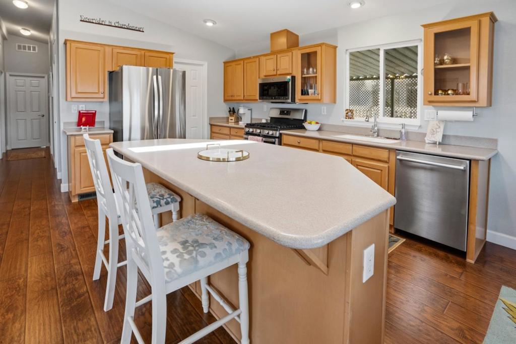 76 Leawood Drive 76 Property Photo 22