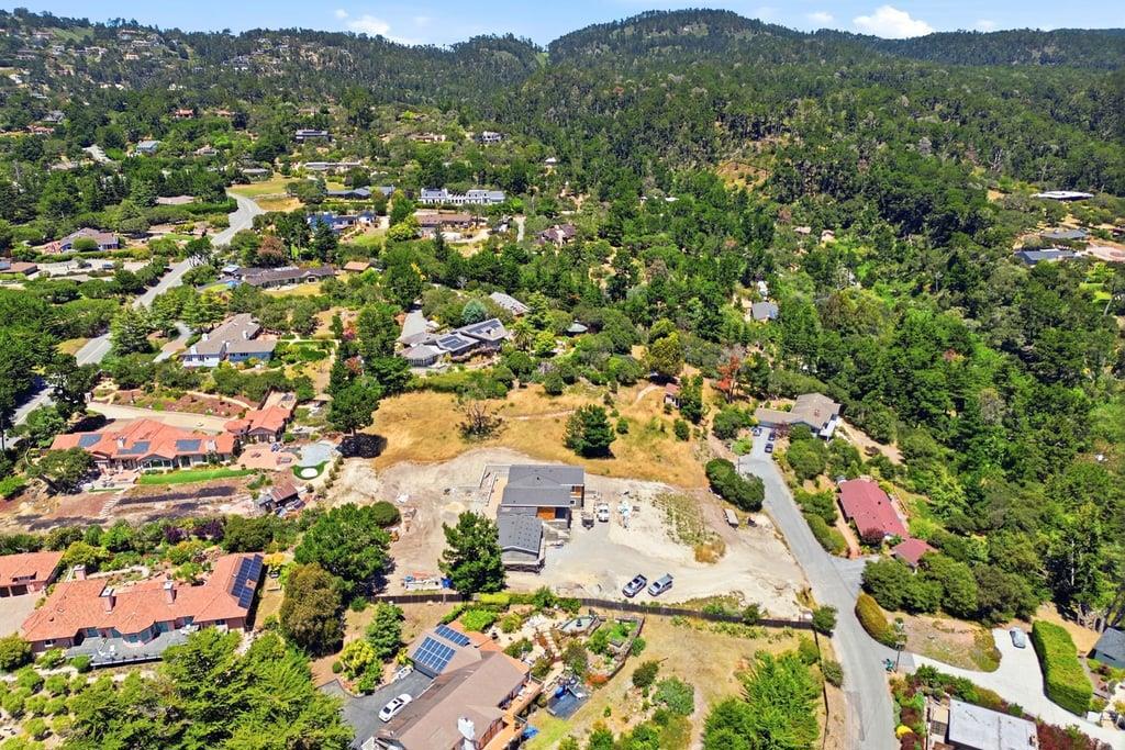 4215 Marguerita Way Property Photo 15