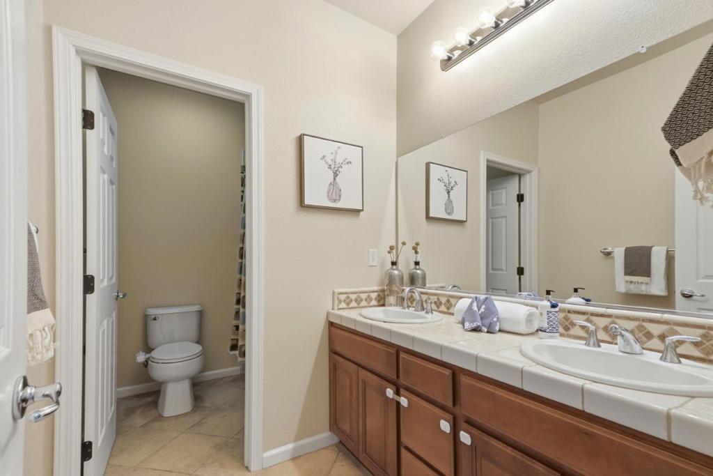1382 Trailside Lane Property Photo 40