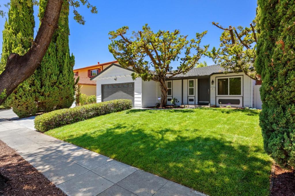 3285 Cropley Avenue Property Photo 3