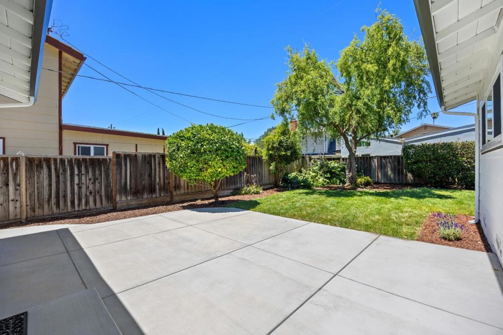 3285 Cropley Avenue Property Photo 14