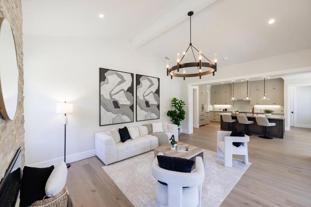 227 Sandraya Heights Road Property Photo 37