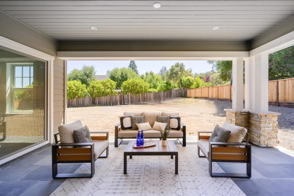 227 Sandraya Heights Road Property Photo 44
