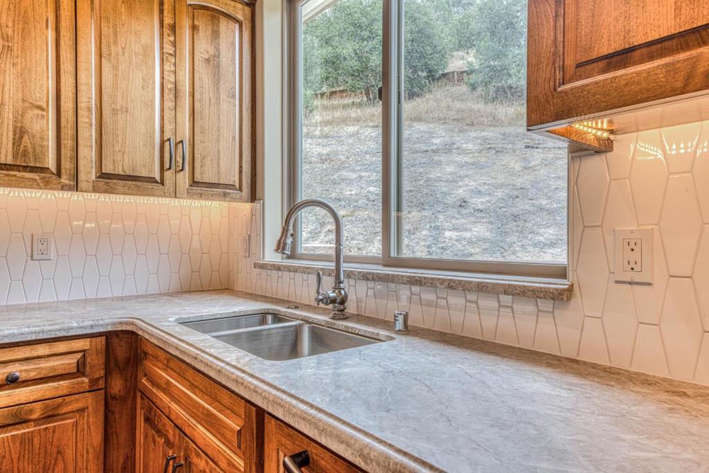 15135 Big Sky Lane Property Photo 28