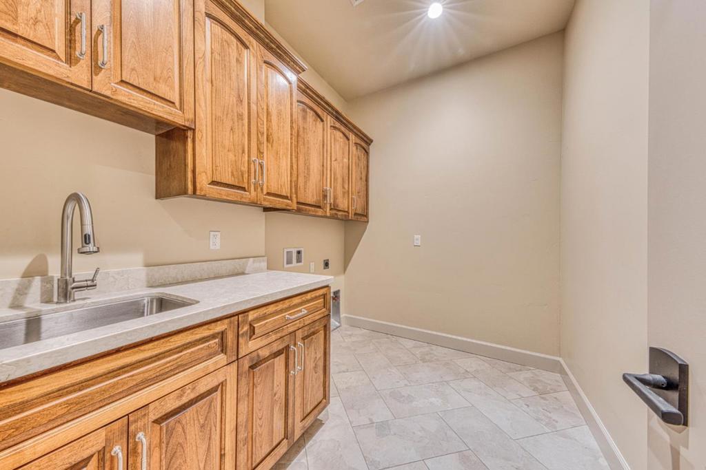 15135 Big Sky Lane Property Photo 53