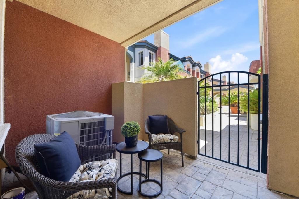 7285 Ventana Drive Property Photo 4