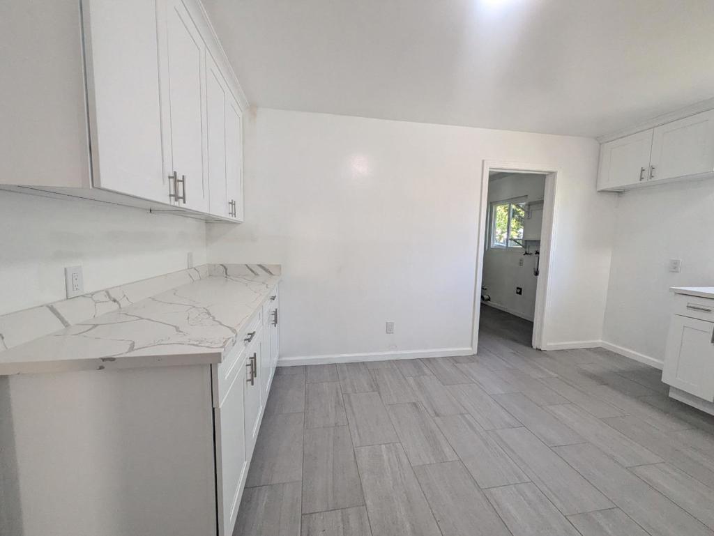 194 S 24 Street Property Photo 18