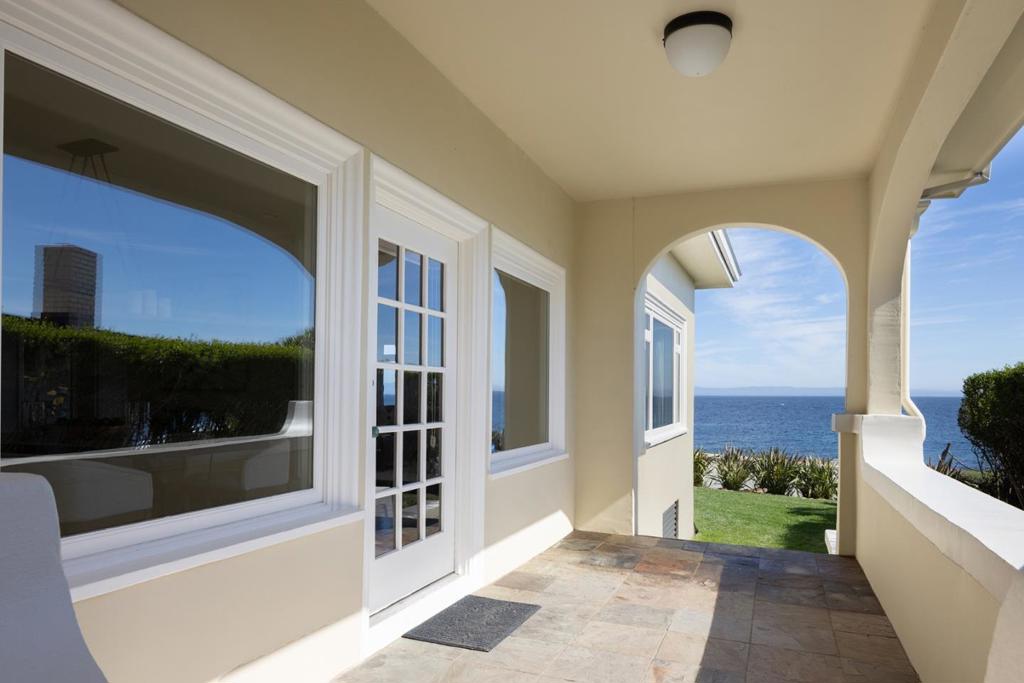 1051 Ocean View Boulevard Property Photo 42