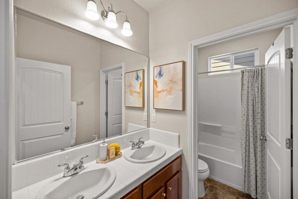 18587 Mcclellan Circle Property Photo 15