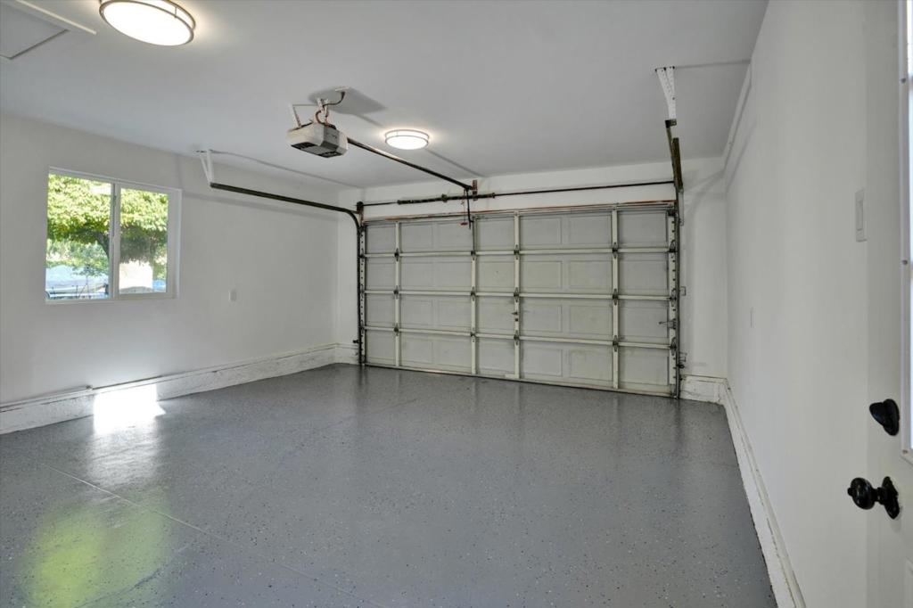2233 W Hedding Street Property Photo 28