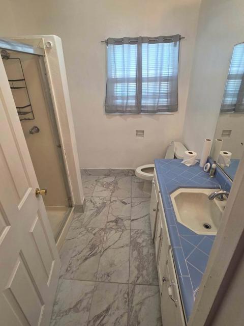 1506 W 5th Street Property Photo 9