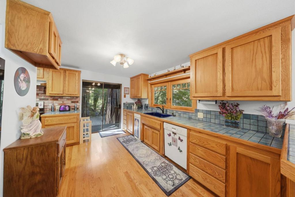 ML82050890 Property Photo 18