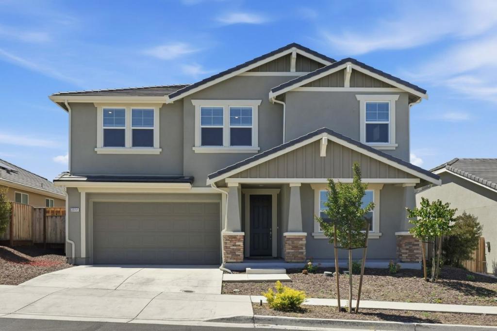 2091 Mint Drive Property Photo 3