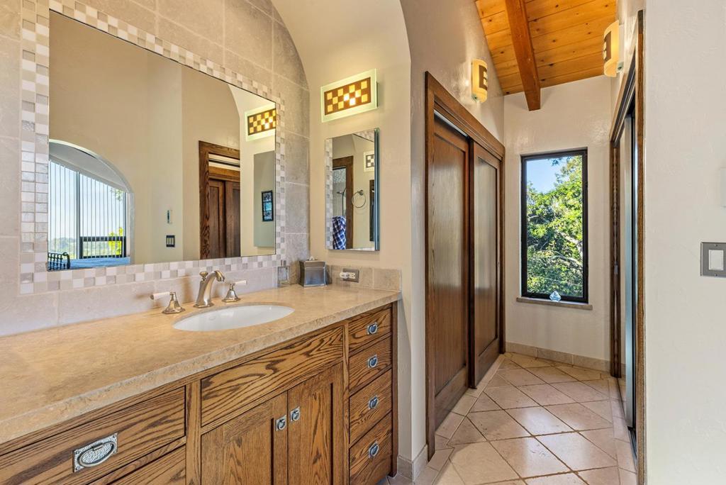 3430 Loma Alta Lane Property Photo 17