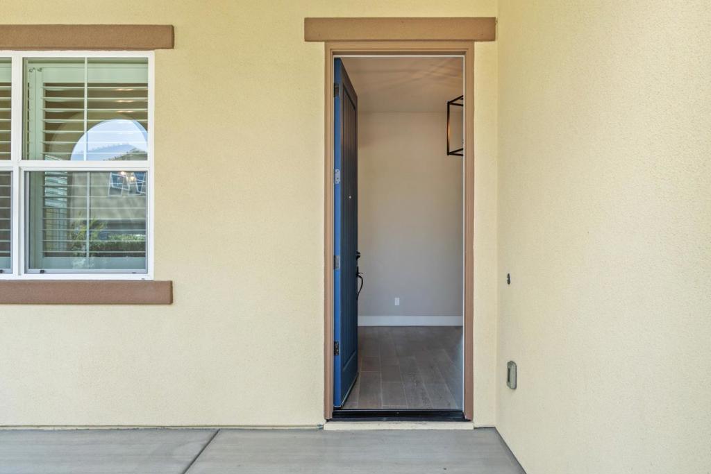 479 Palisade Drive Property Photo 4
