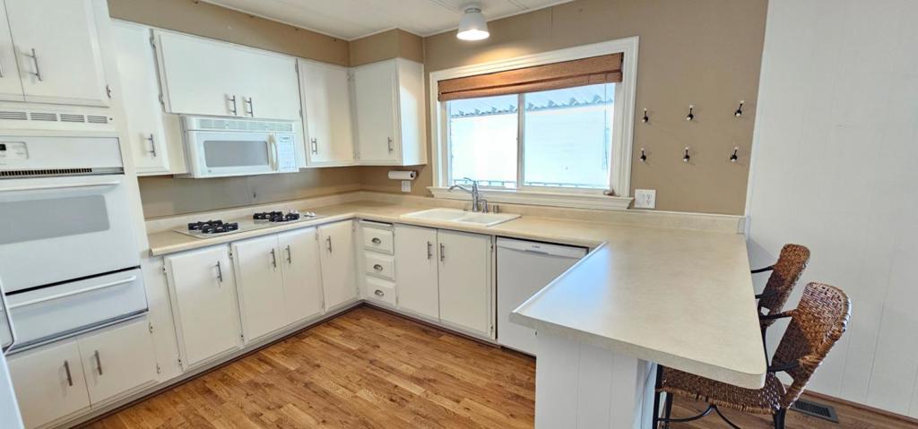 1445 S Bascom Avenue 130 Property Photo 12