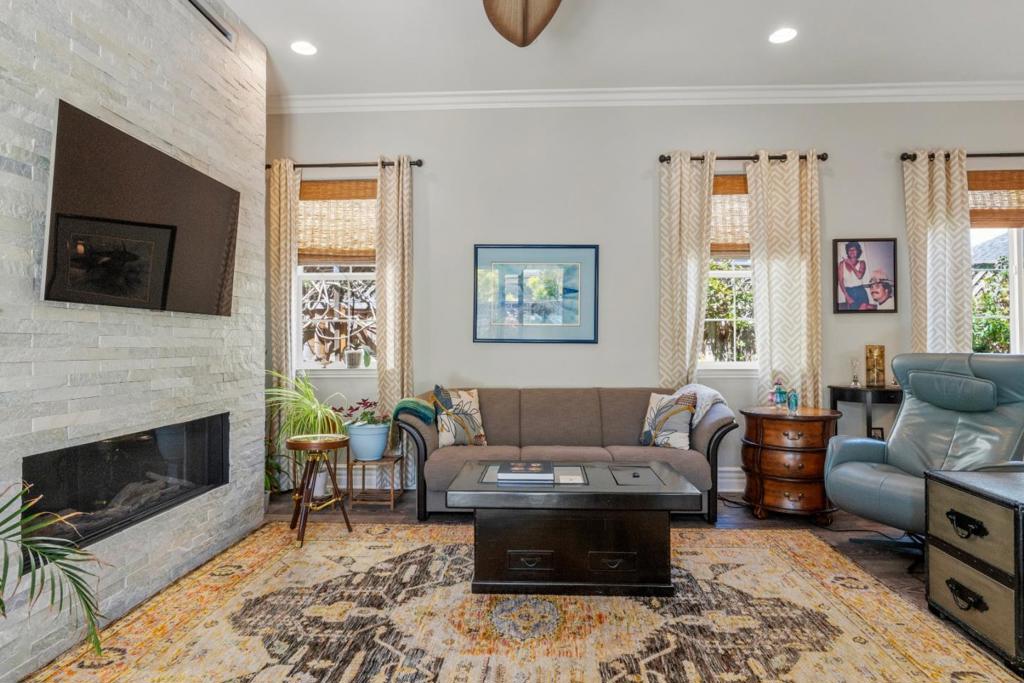 18015 Mcdowell Street Property Photo 16