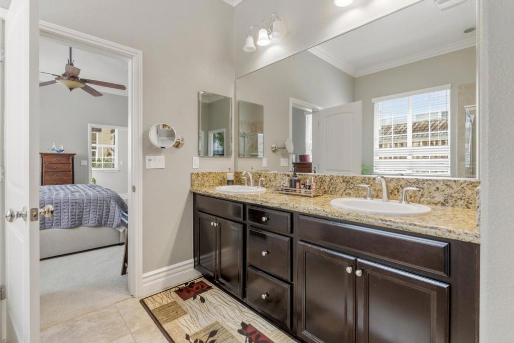 18015 Mcdowell Street Property Photo 28