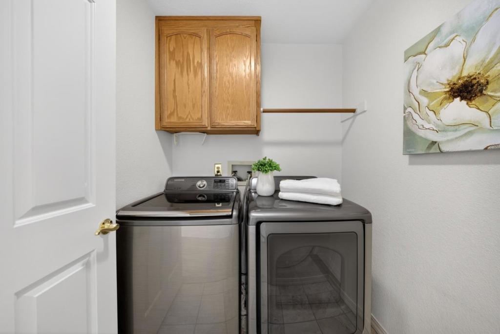 7901 Caledonia Drive Property Photo 33