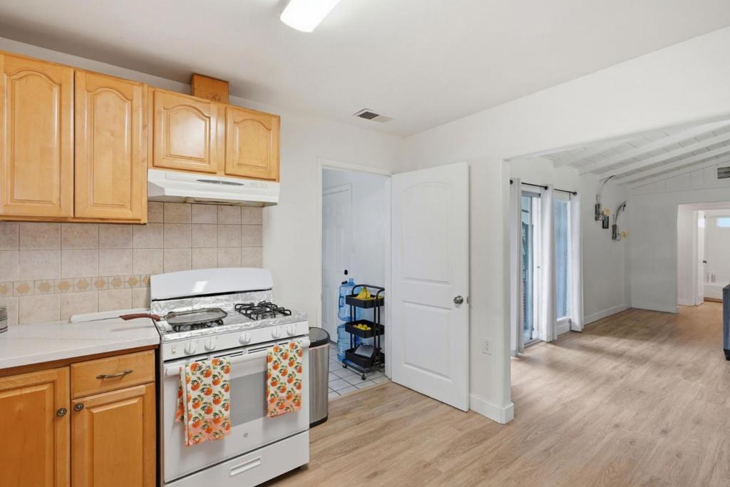 1008 Hamilton Avenue Property Photo 12