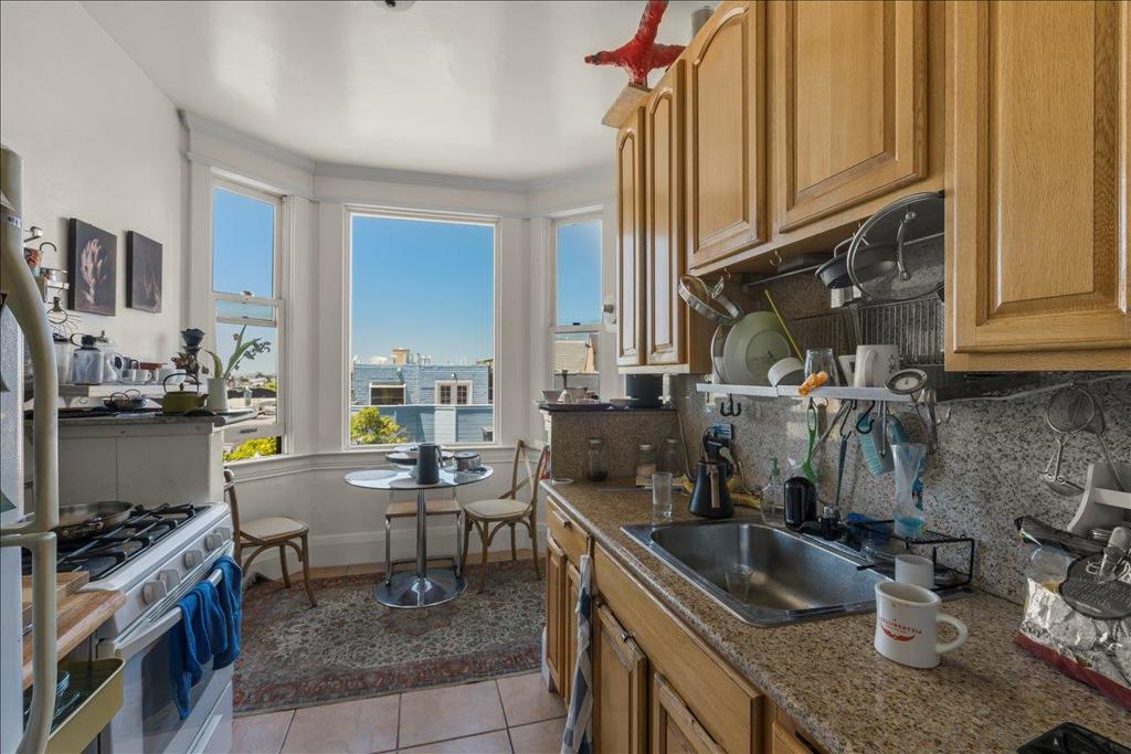 3967 Sacramento Street Property Photo 5