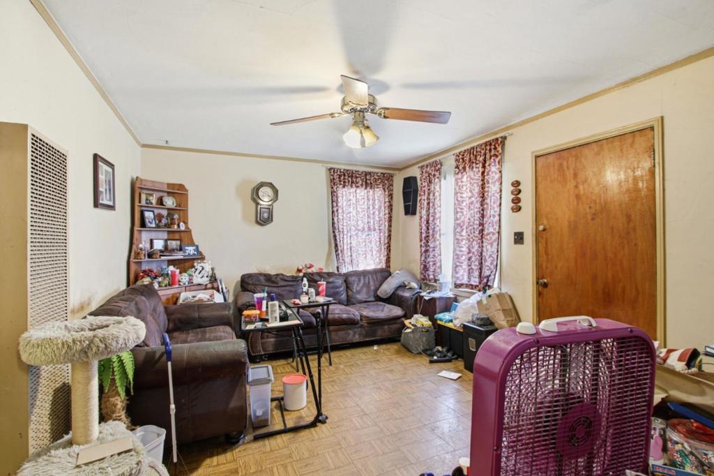 136 Dale Drive Property Photo 5