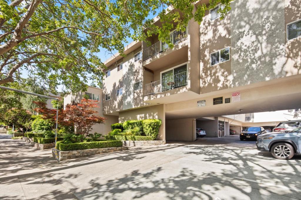247 D Property Photo 2