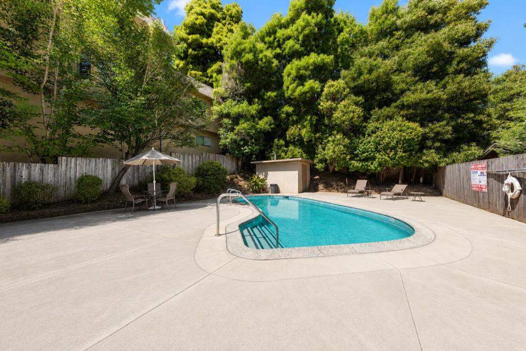 247 D Property Photo 15